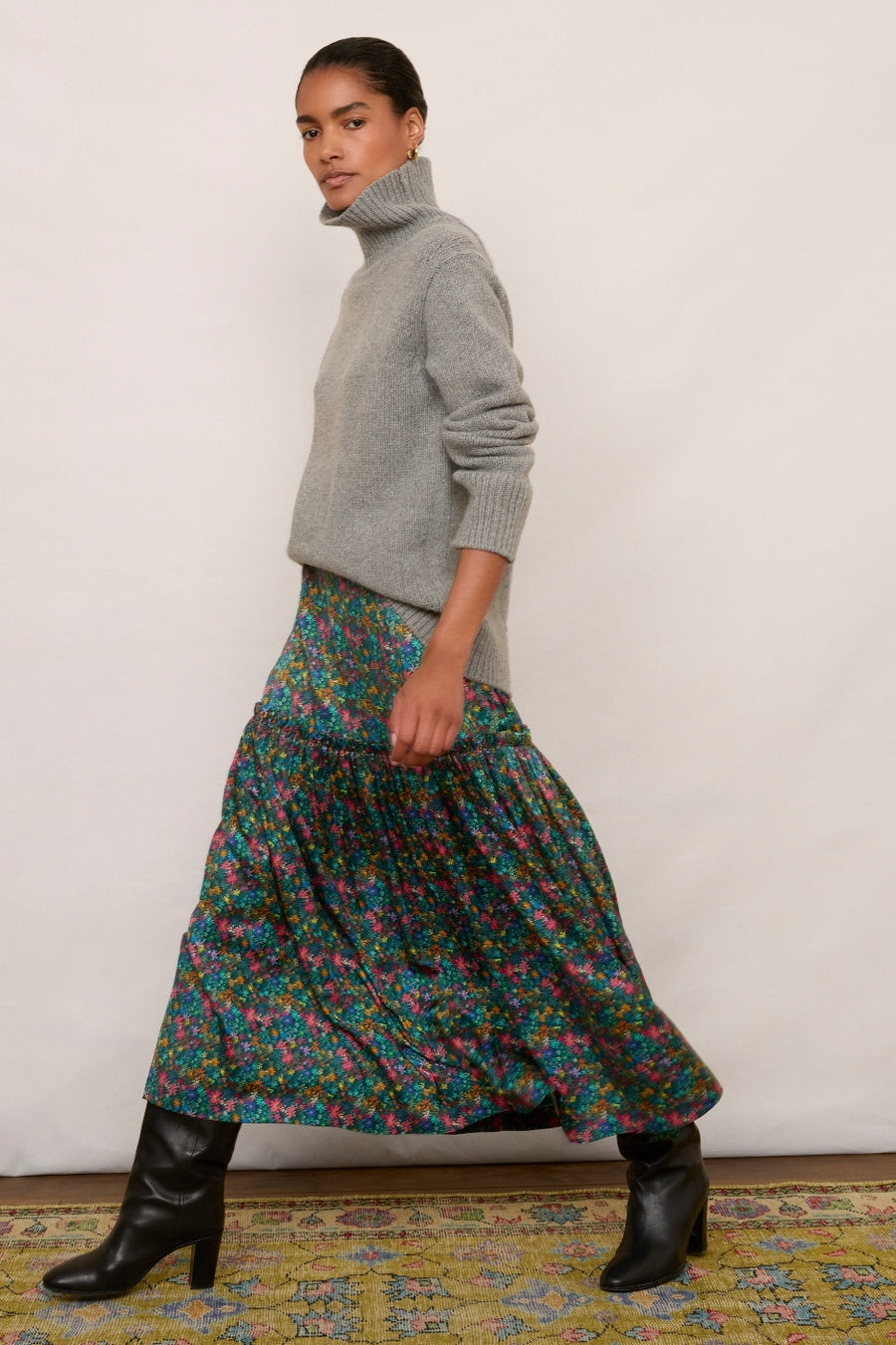 Saskia Satin Skirt - Fir/Multi