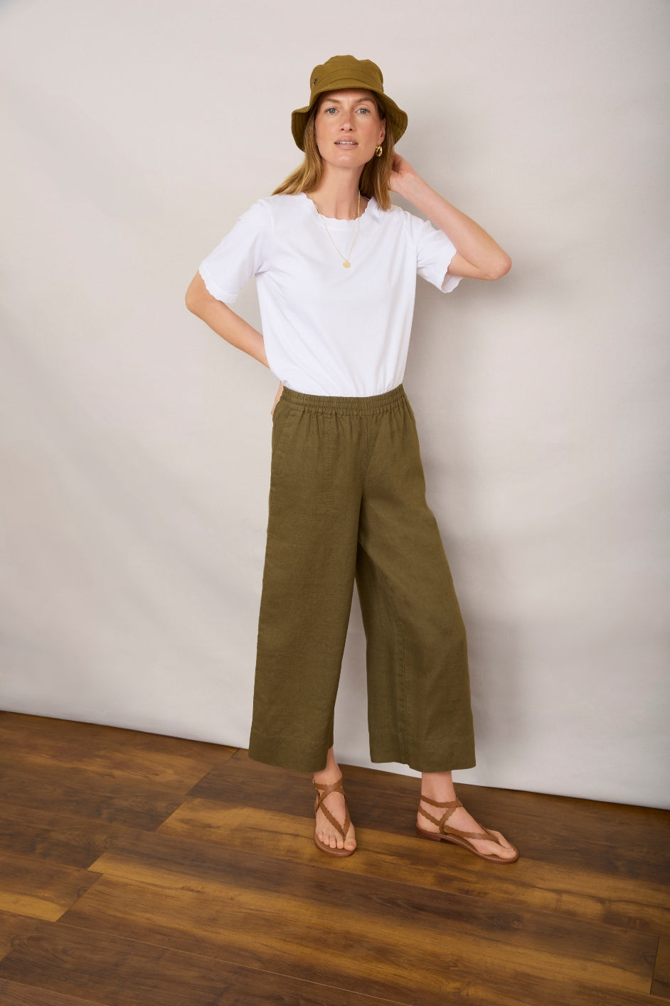 Angeline Linen Cropped Trouser - Khaki