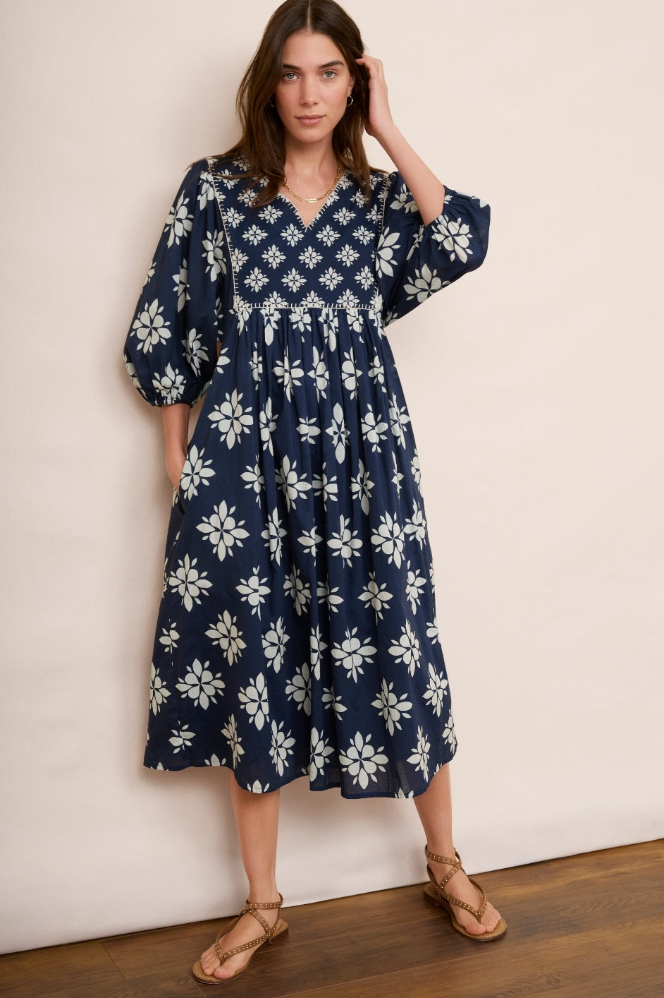 Asley Geo Dress - Blue/Ivory – WYSE London