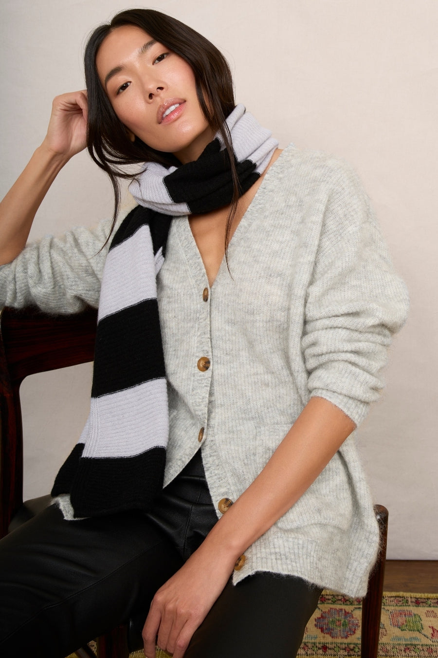 Delia Cashmere Scarf - Silver/Black