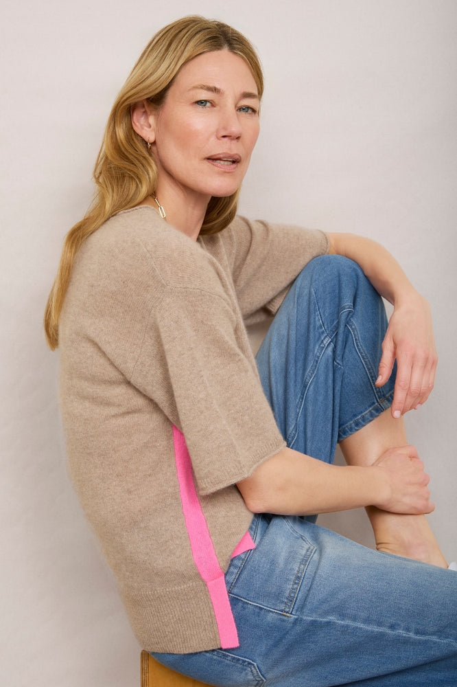 Chrissie Cashmere T-Shirt - Oat/Neon Pink Colourblock