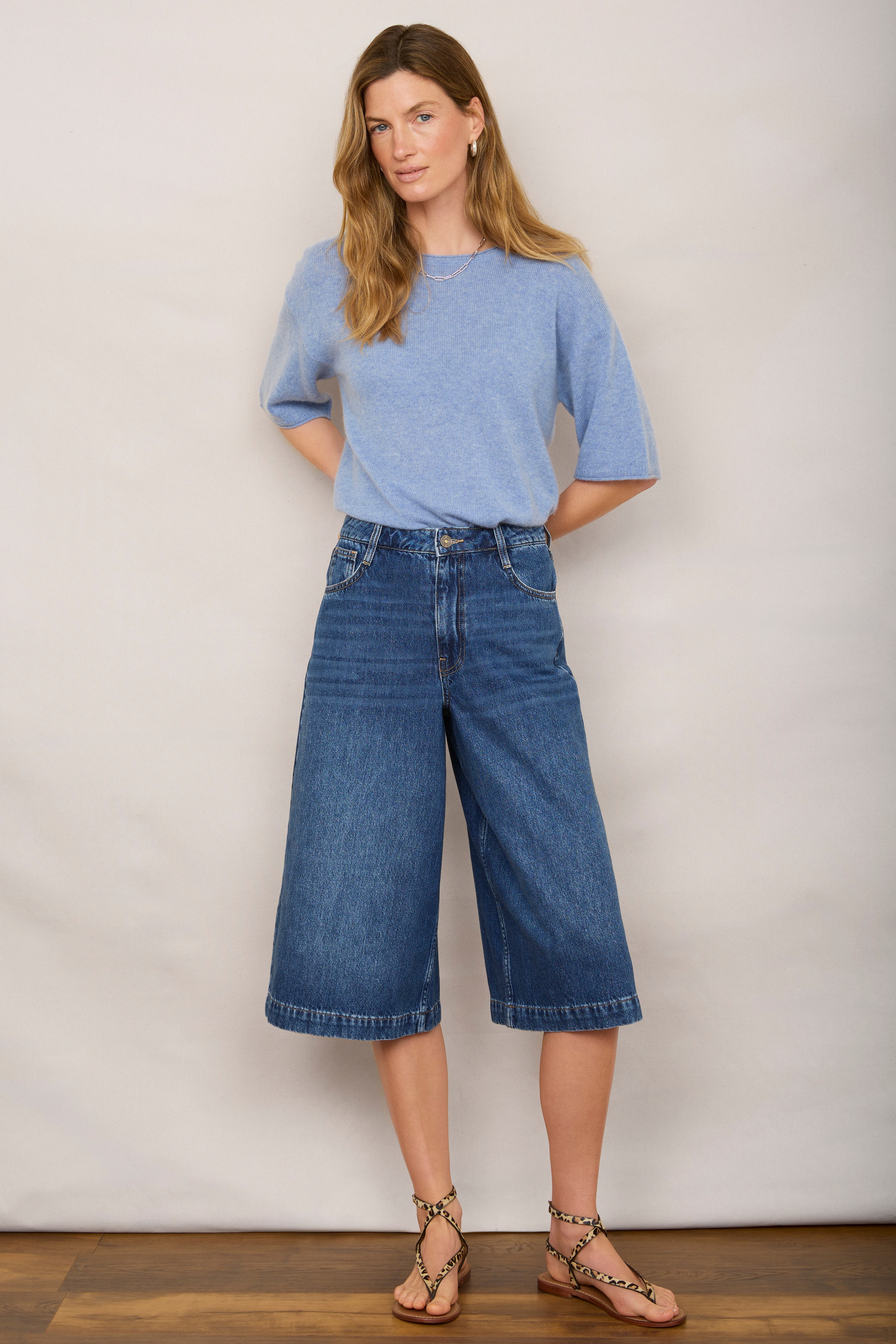 Christie Culotte Jean - Mid Wash