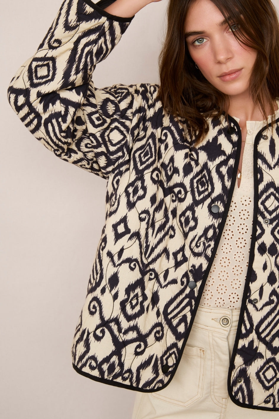 Olive Quilted Jacket - Ivory/Black Ikat