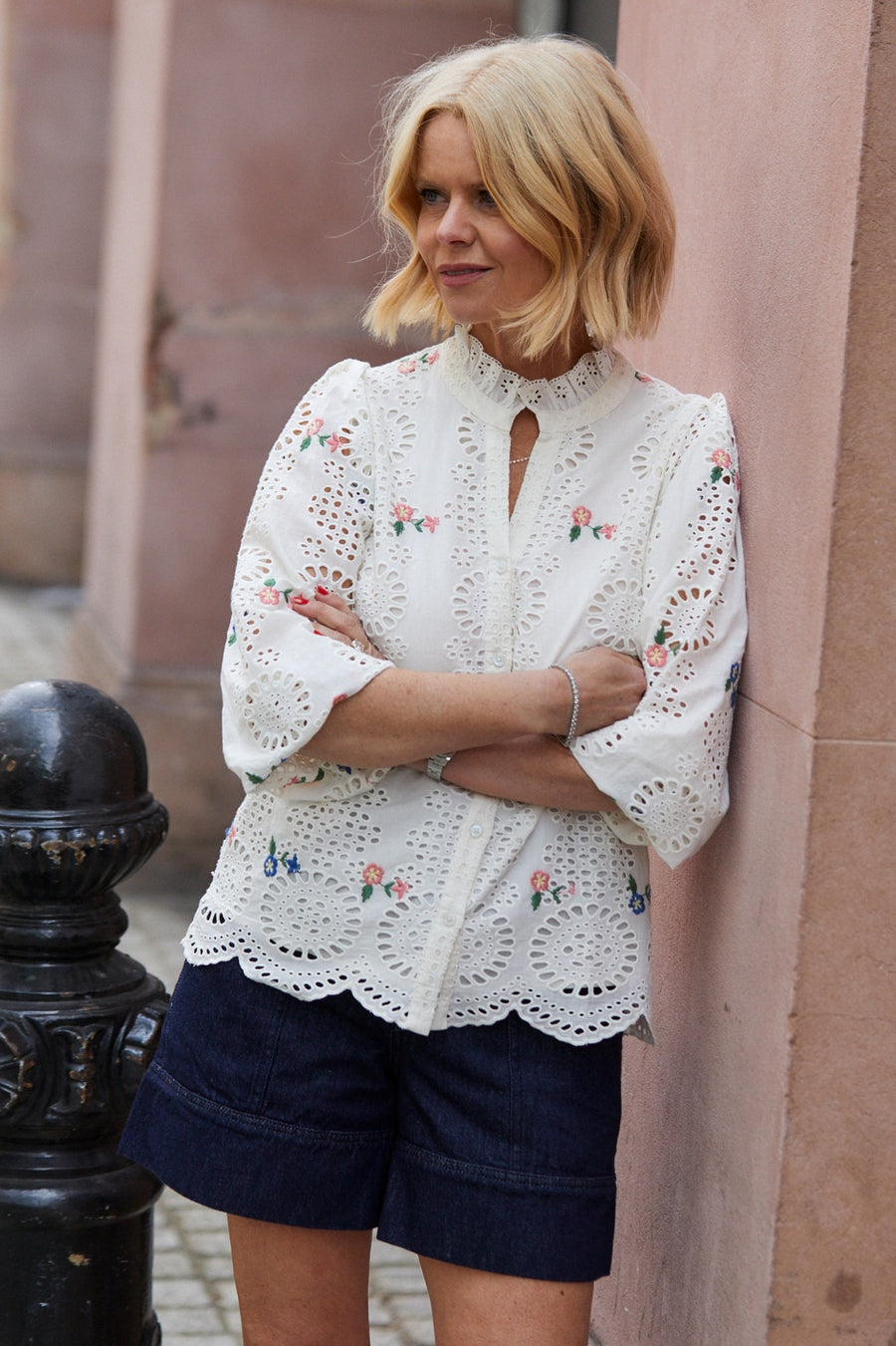 Ellie Embroidery Blouse - White/Multi