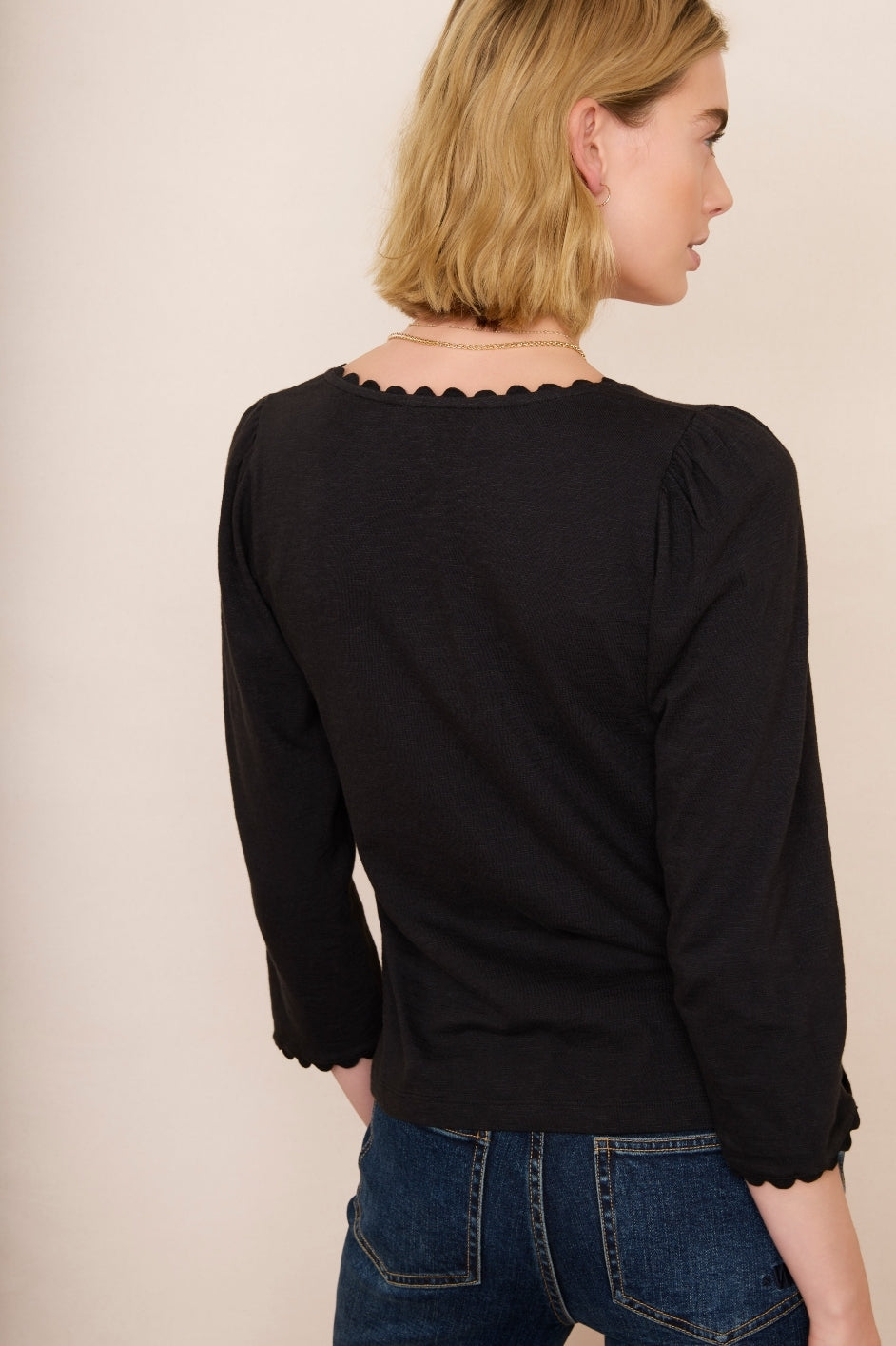 Elyna Ric Rac 3/4 Sleeve Tee - Black