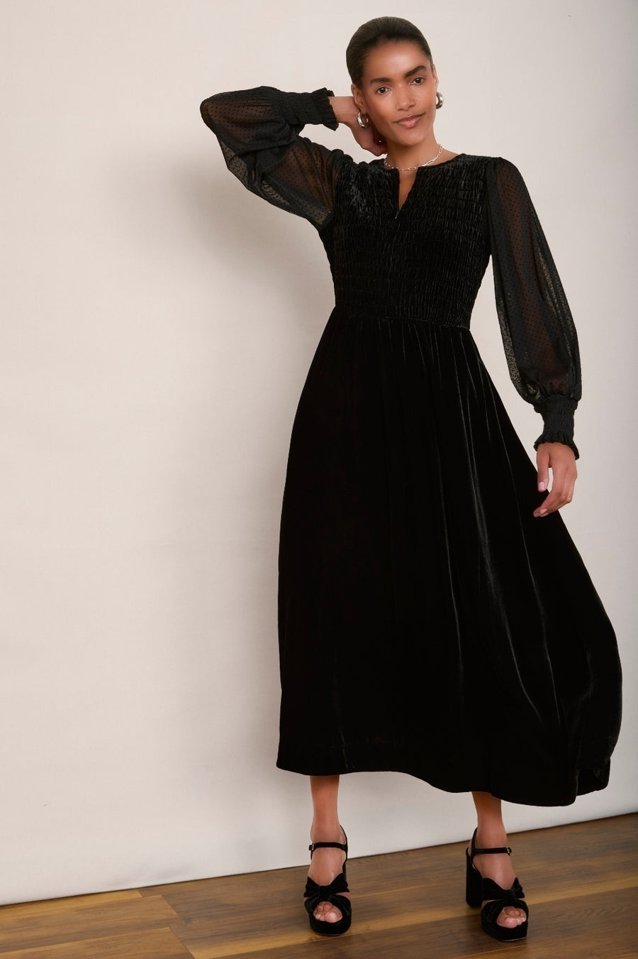 Eva Silk Velvet Dress - Black