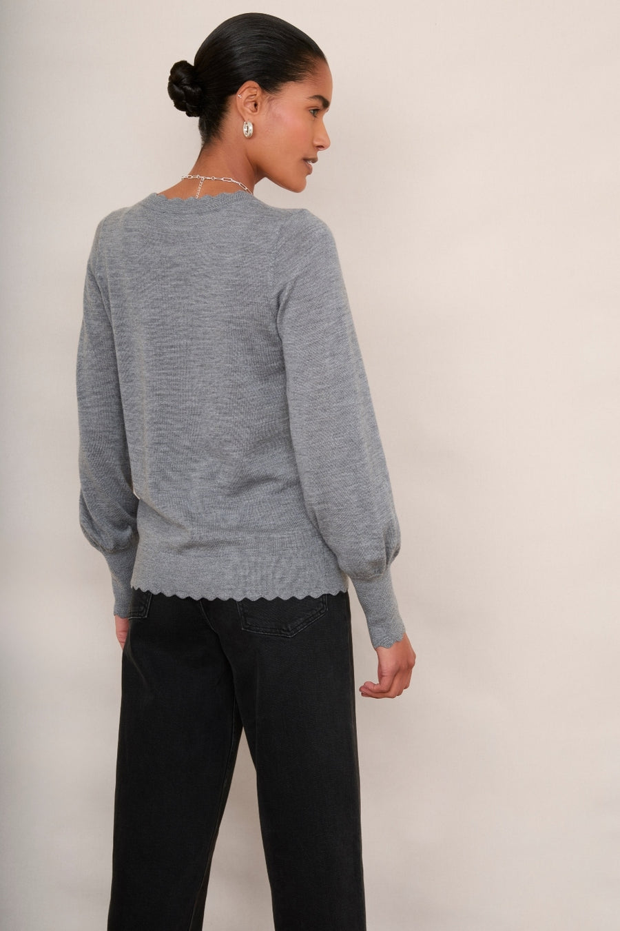 Fleurine Scallop Jumper - Mid Grey Marl