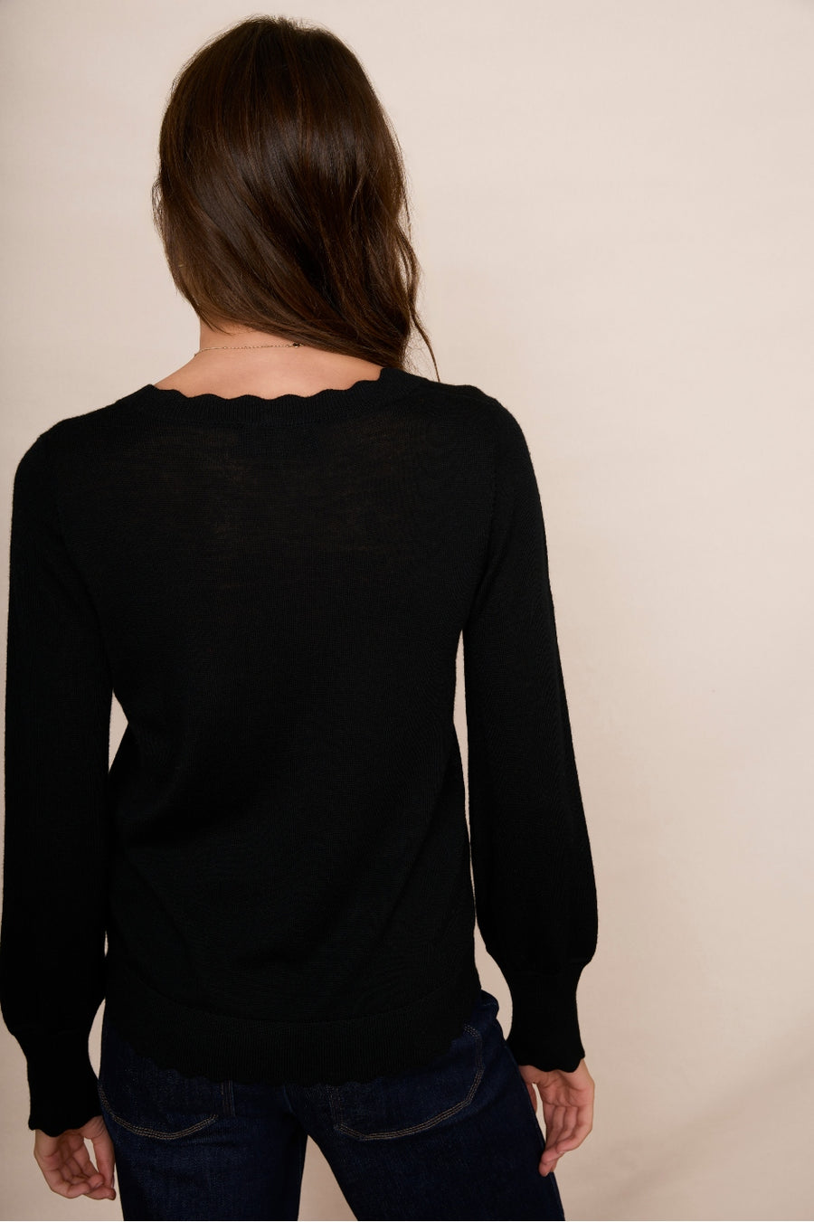 Fleurine Scallop Jumper - Black