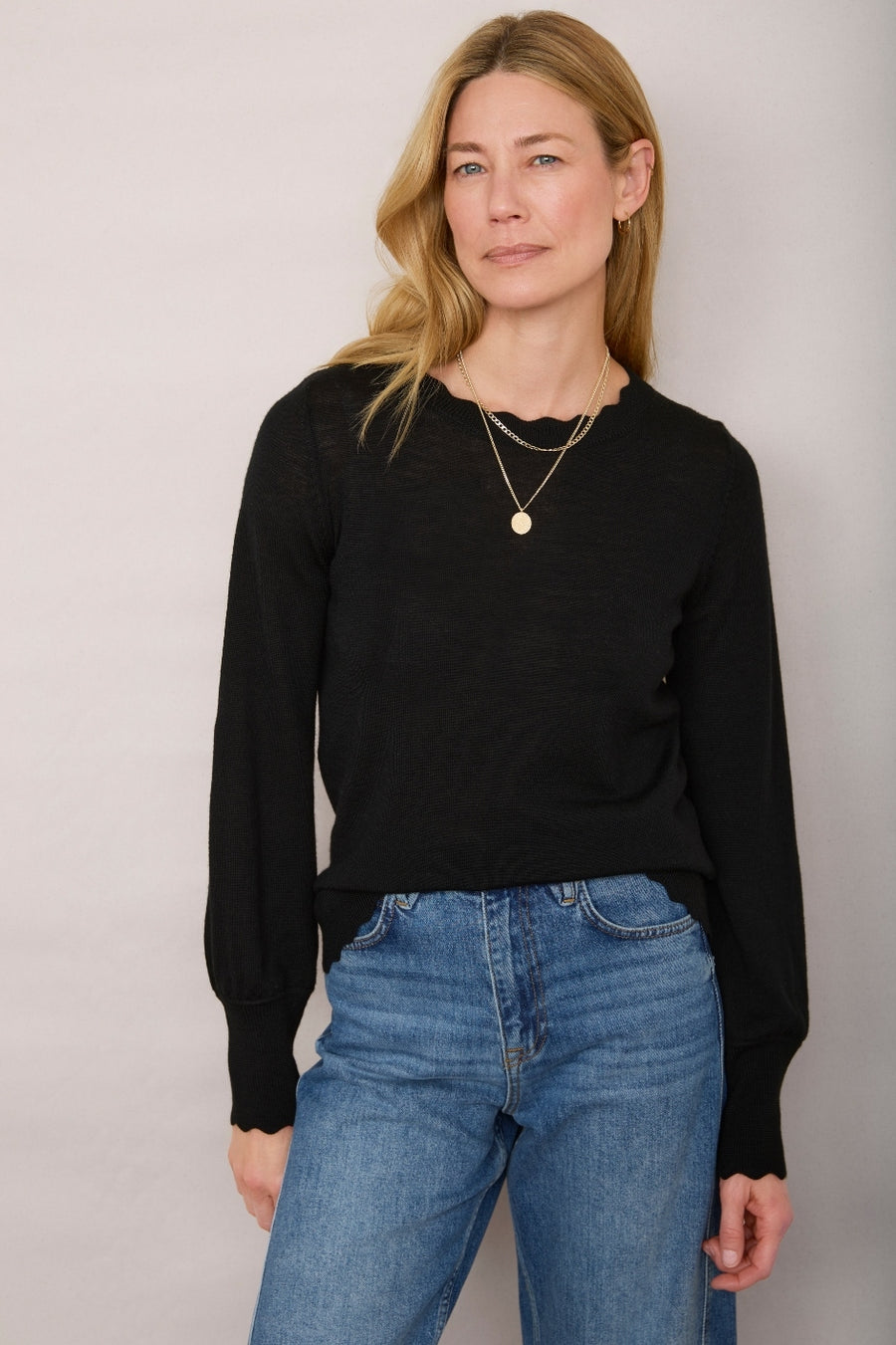 Fleurine Scallop Jumper - Black