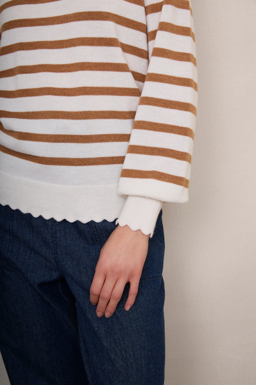 Fleurine Scallop Jumper - Ivory/Caramel Stripe