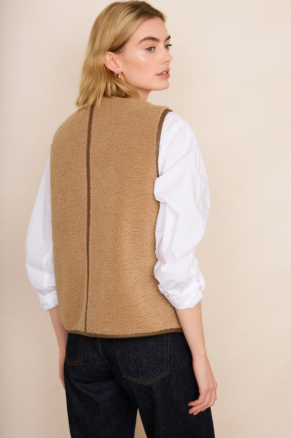 Ginny Borg Gilet - Toffee – WYSE London