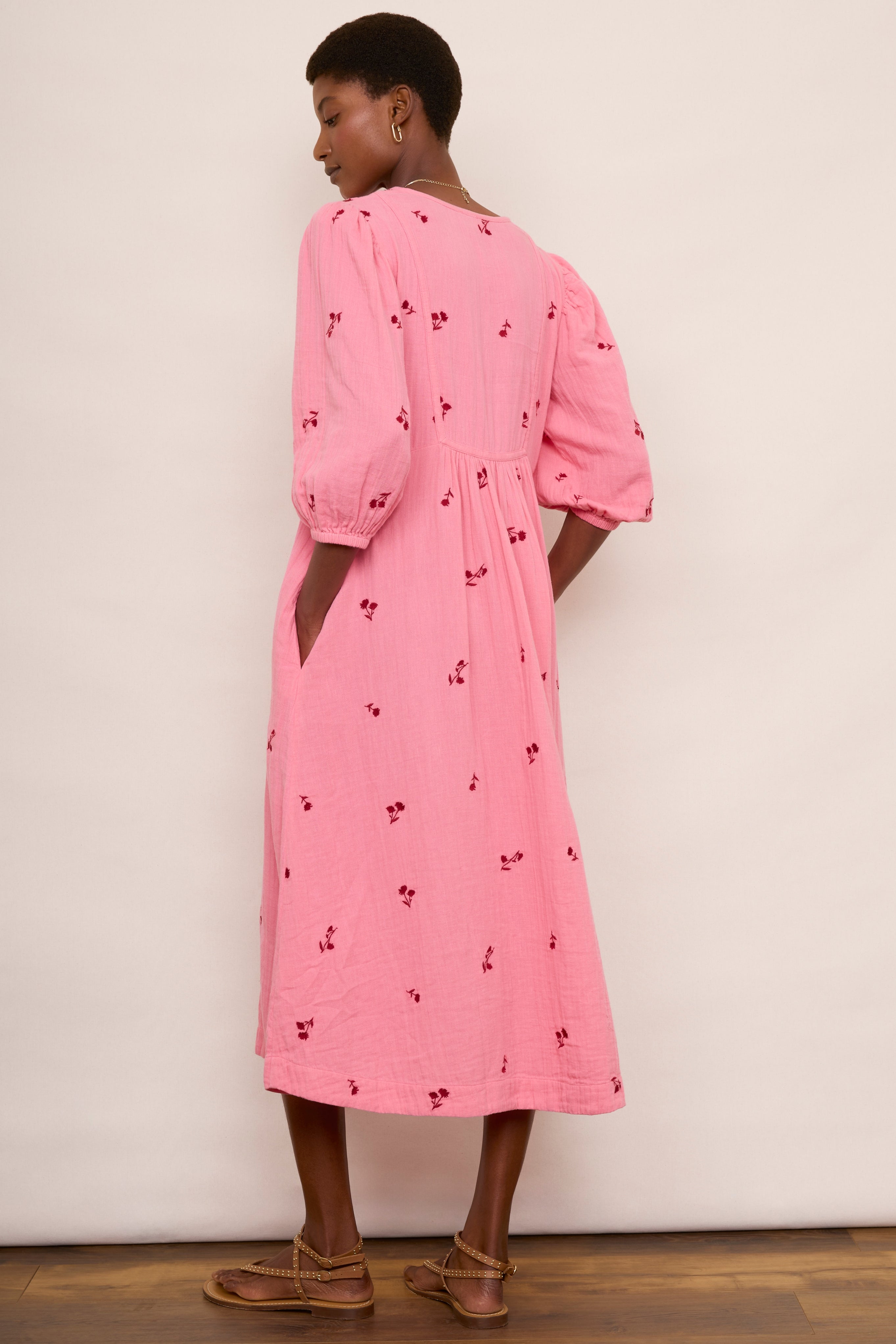 Hana Embroidered Dress - Pink