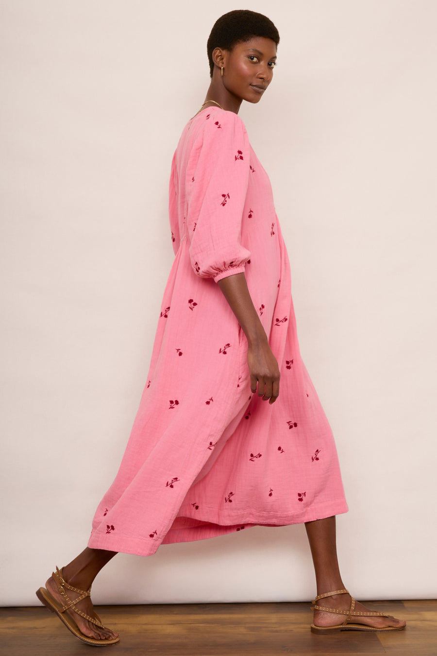 Hana Embroidered Dress - Pink