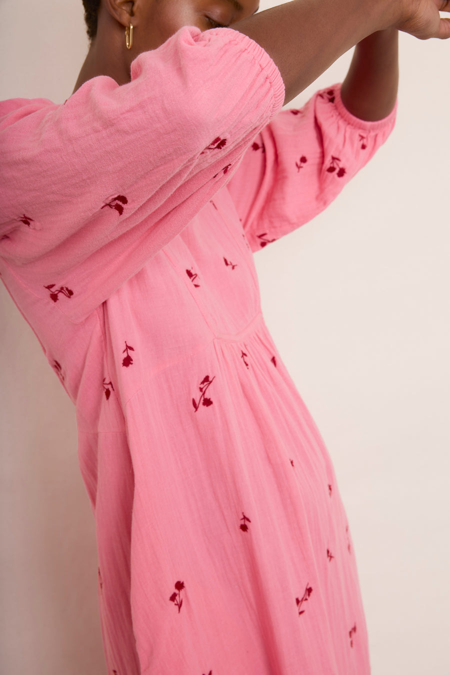 Hana Embroidered Dress - Pink