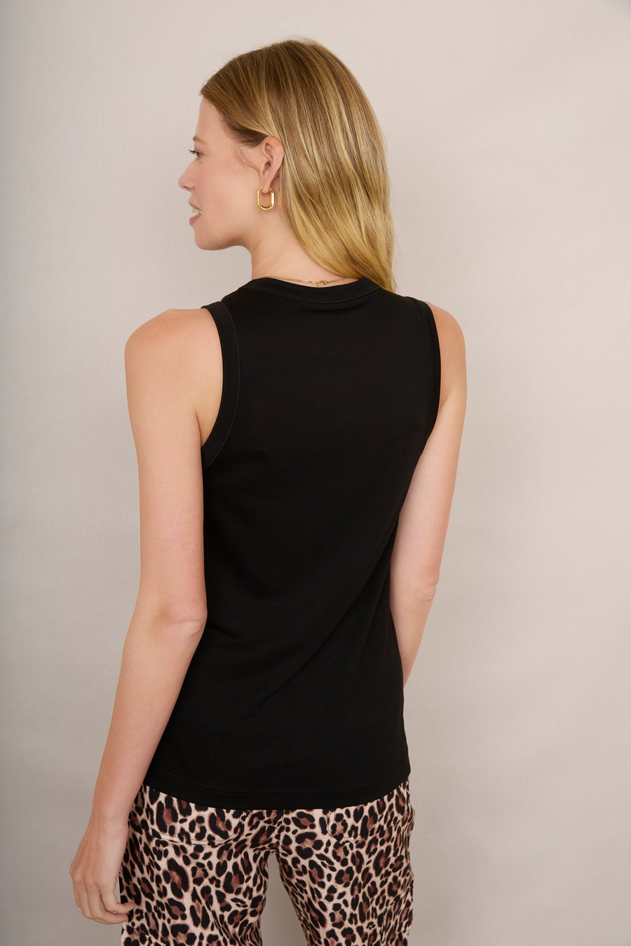 Lea Vest - Black