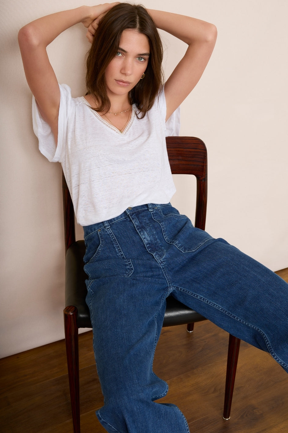 Lily Linen Tee Shirt - White Lace Trim