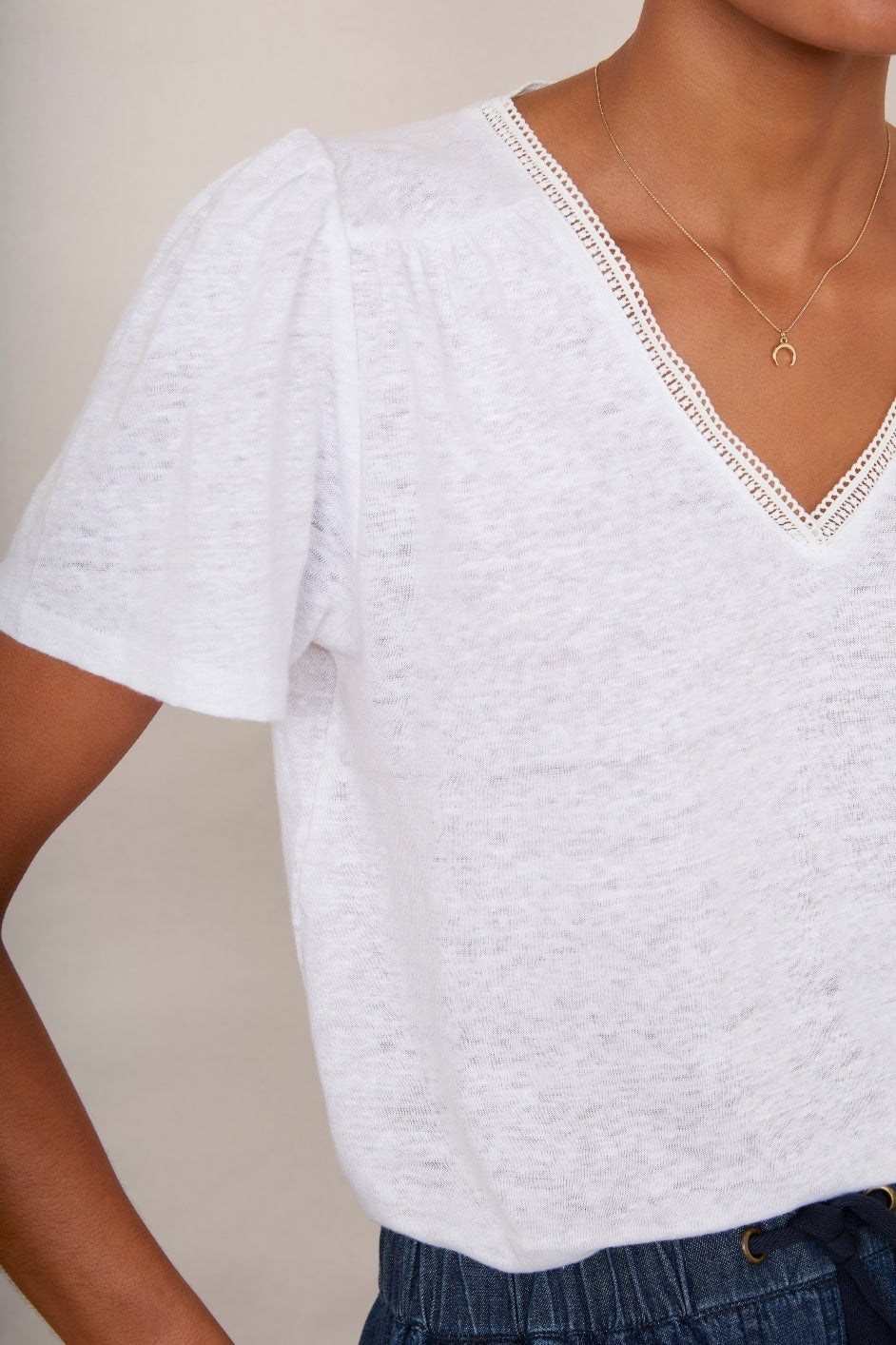 Lily Linen Tee Lace Trim - White