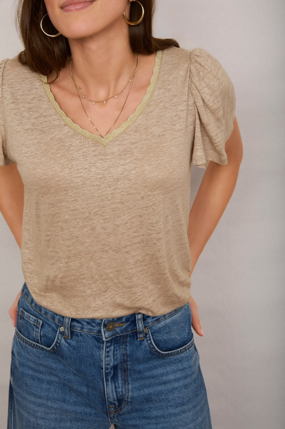 Lily Linen Shimmer Tee Shirt - Oat/Gold