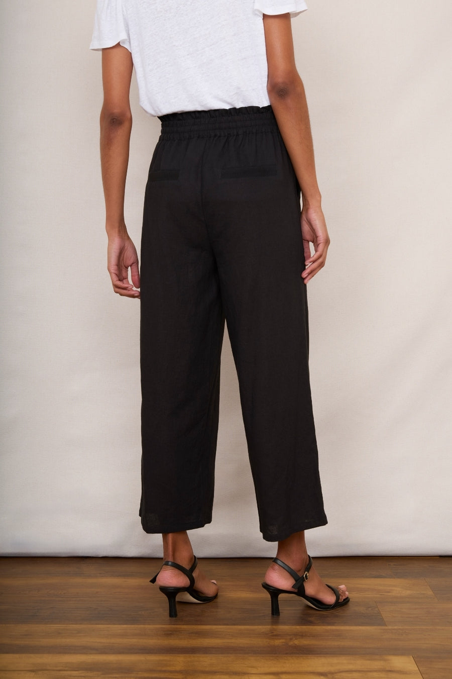 Martha Cropped Linen Trouser - Black