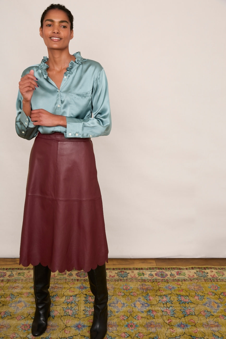 Burgundy leather shop skirt uk