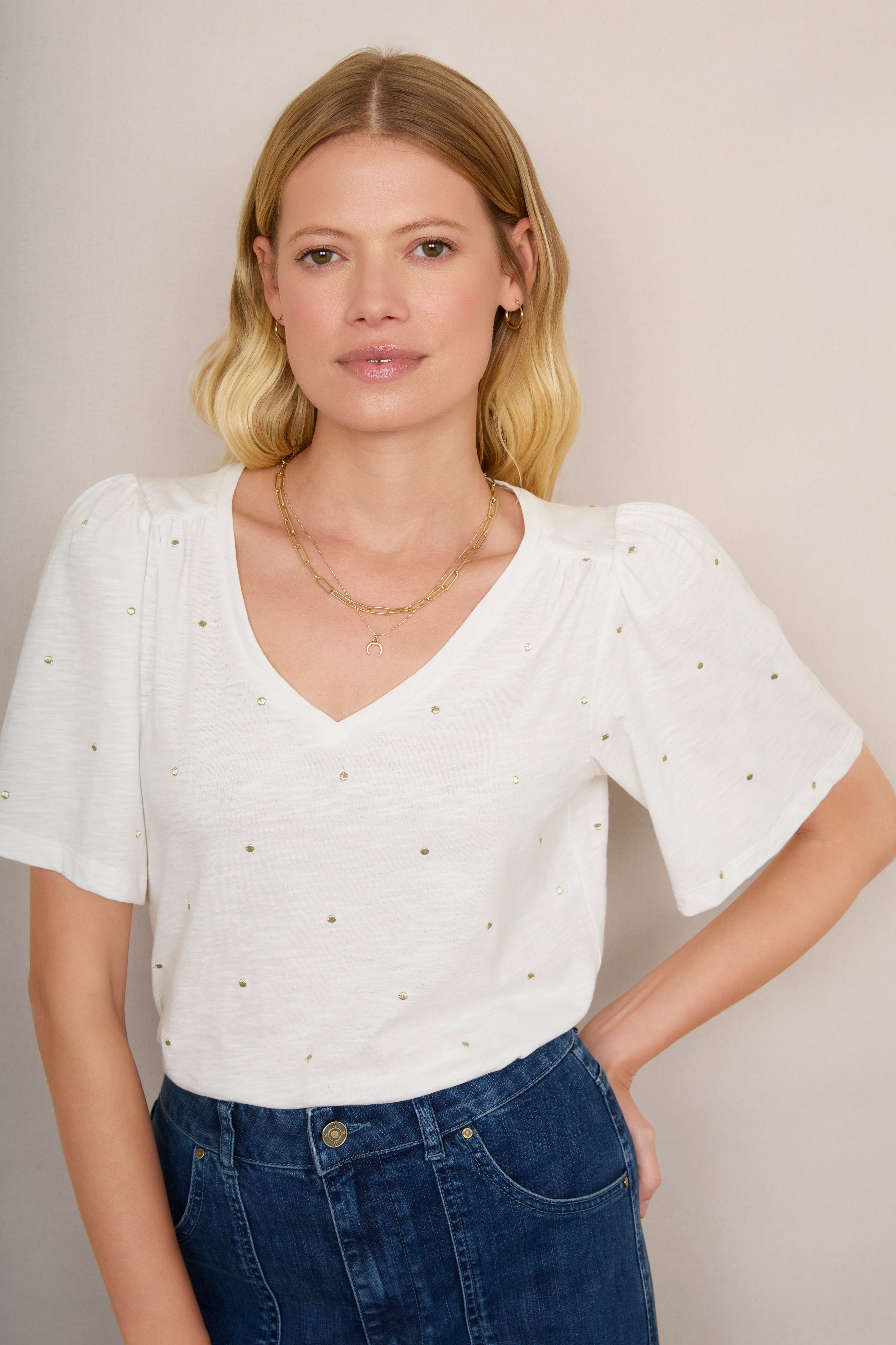 Sylvie Spot Tee - Ivory/Gold