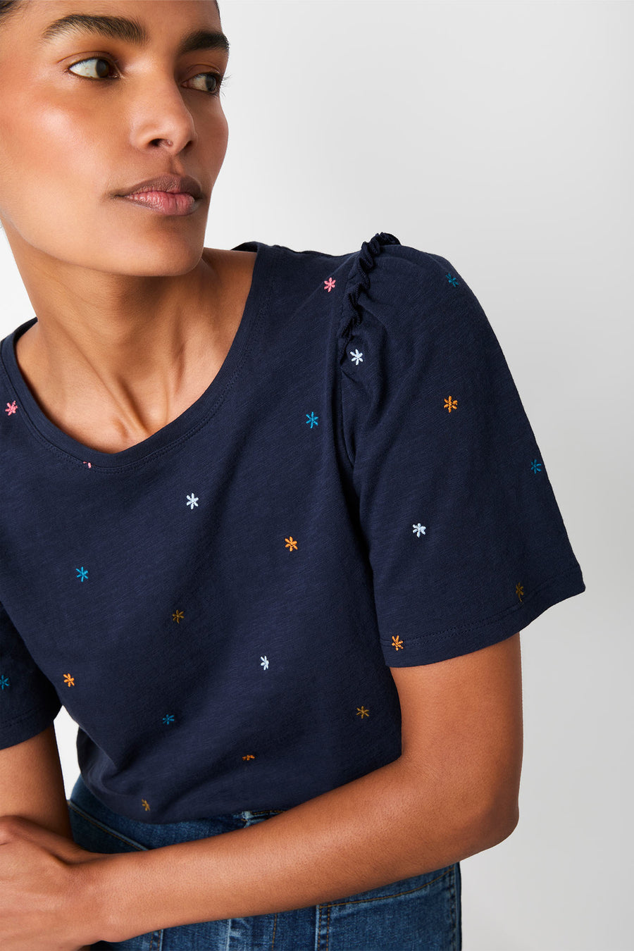 Iris Embroidered Tee - Navy/Multi