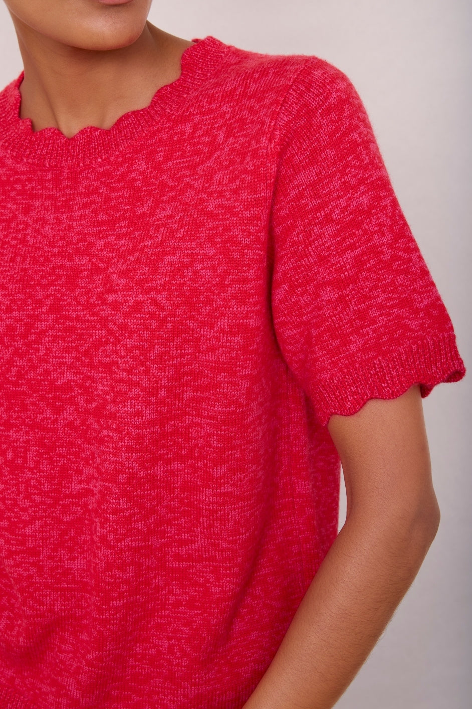 Fleurine Scallop T-Shirt - Poppy Red/Pink