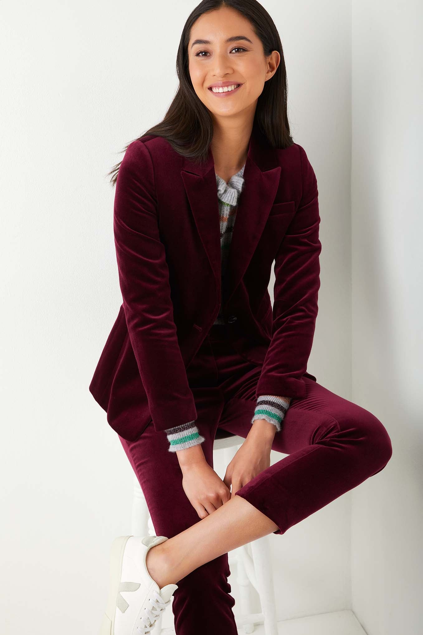 Womens burgundy velvet on sale suit