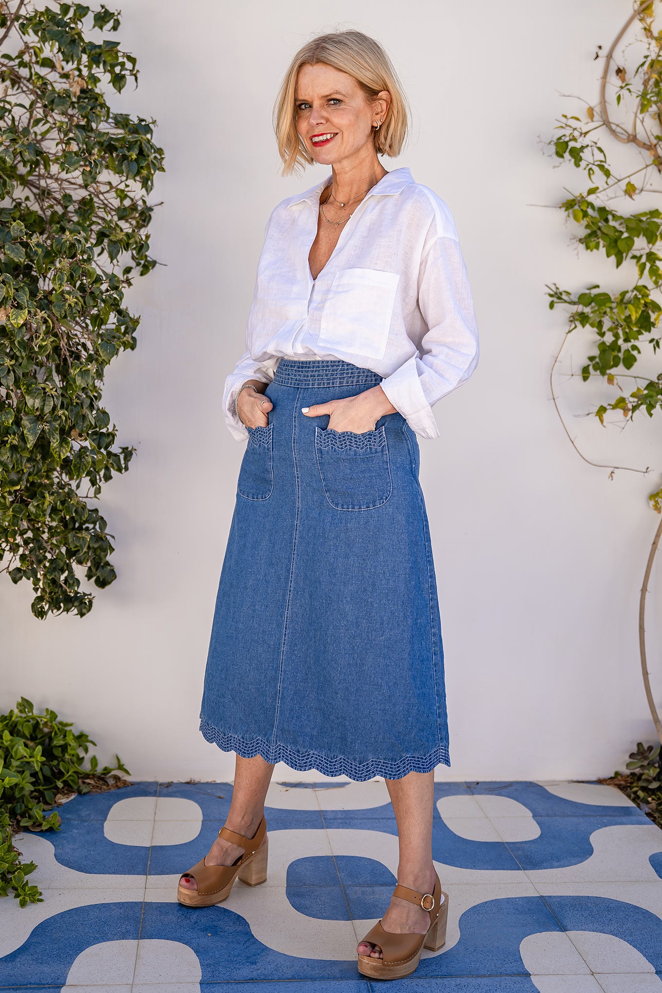 Solenne Scallop Denim Skirt - Mid Wash